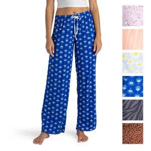 Colsie Women's Small Floral Flower Pajama Loungewear Set