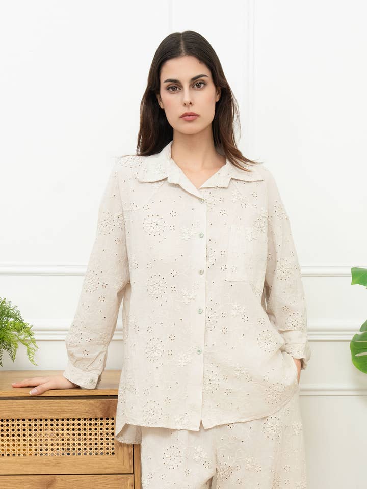 Happy look - Wholesale Shirt - Women's - Long-sleeve cotton shirt with 3D embroidery3