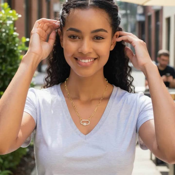 Nomie - Wholesale Link & Chain Necklace - Diamond Screw Carabiner Paperclip Chain Necklace1