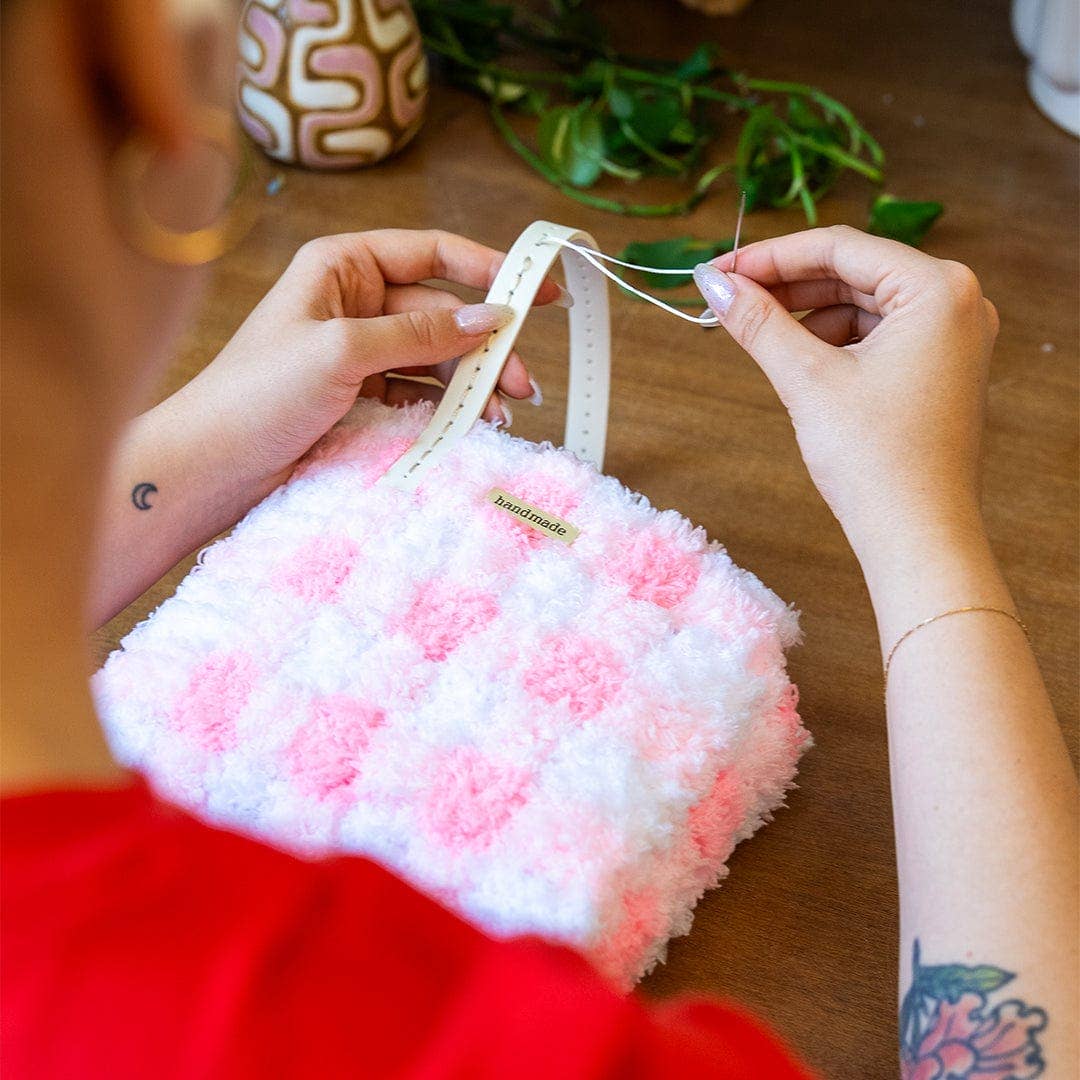 Craft Club – Großhandel Bastelset – Schwarzes Gingham - Gewebtes Tragetaschen-Kit6