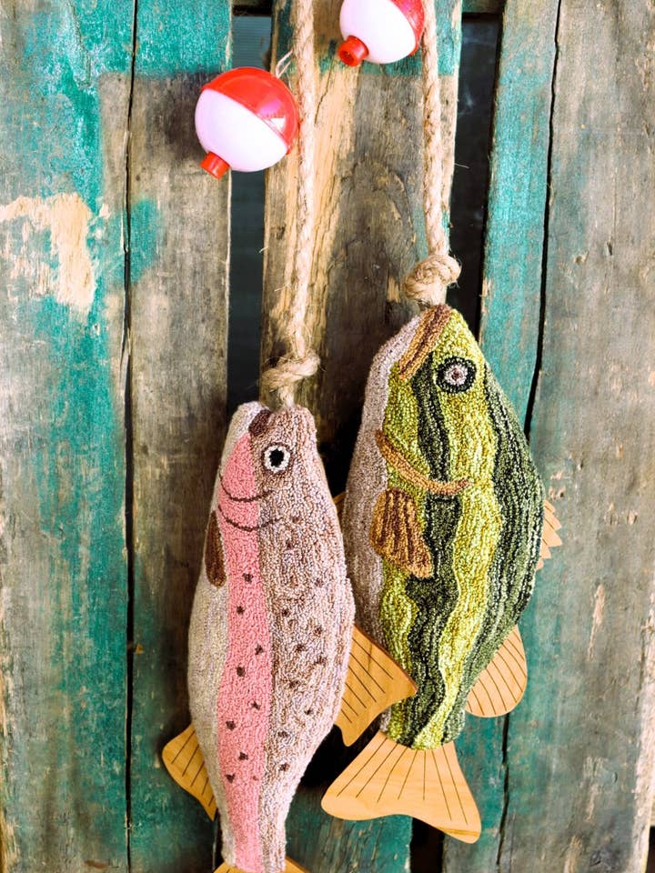 Visverhalen Baars & Forel Punchneedle voor wholesale door Sew Cherished