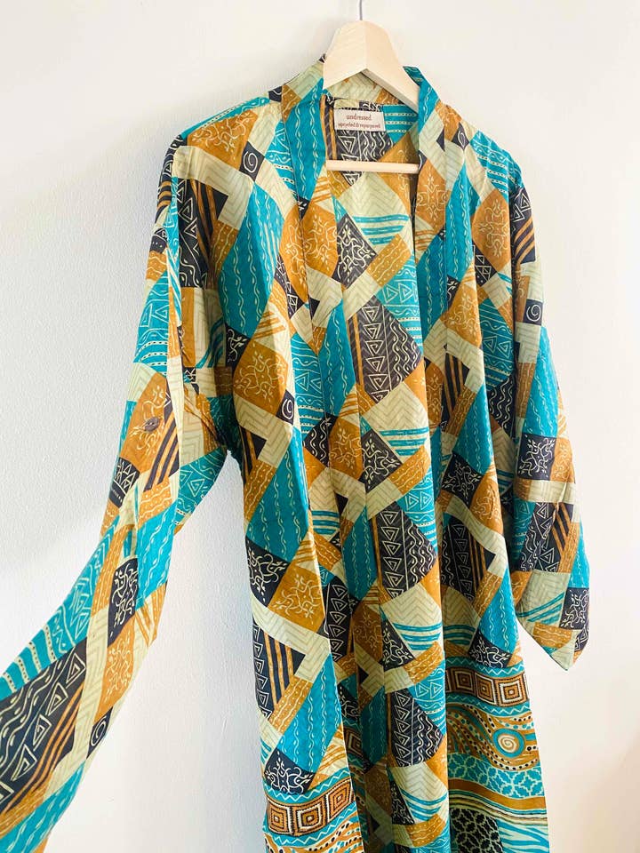 Cuba Sun Kimono S-M per la vendita all'ingrosso da parte di Undressed.