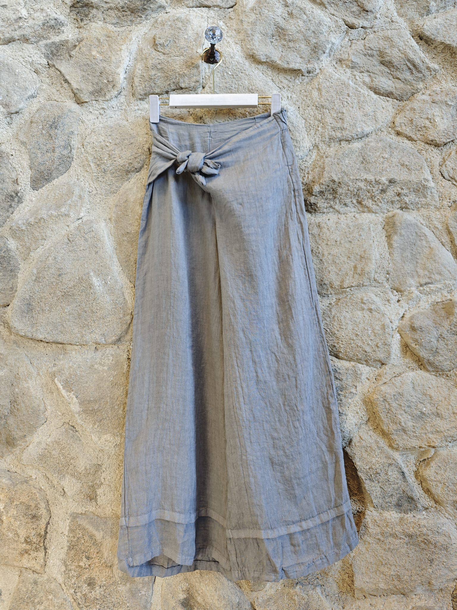 Linen & More - Vendita all'ingrosso Pantalone - Donna - Pantaloni con fusciacca in lino 100% REF 301888