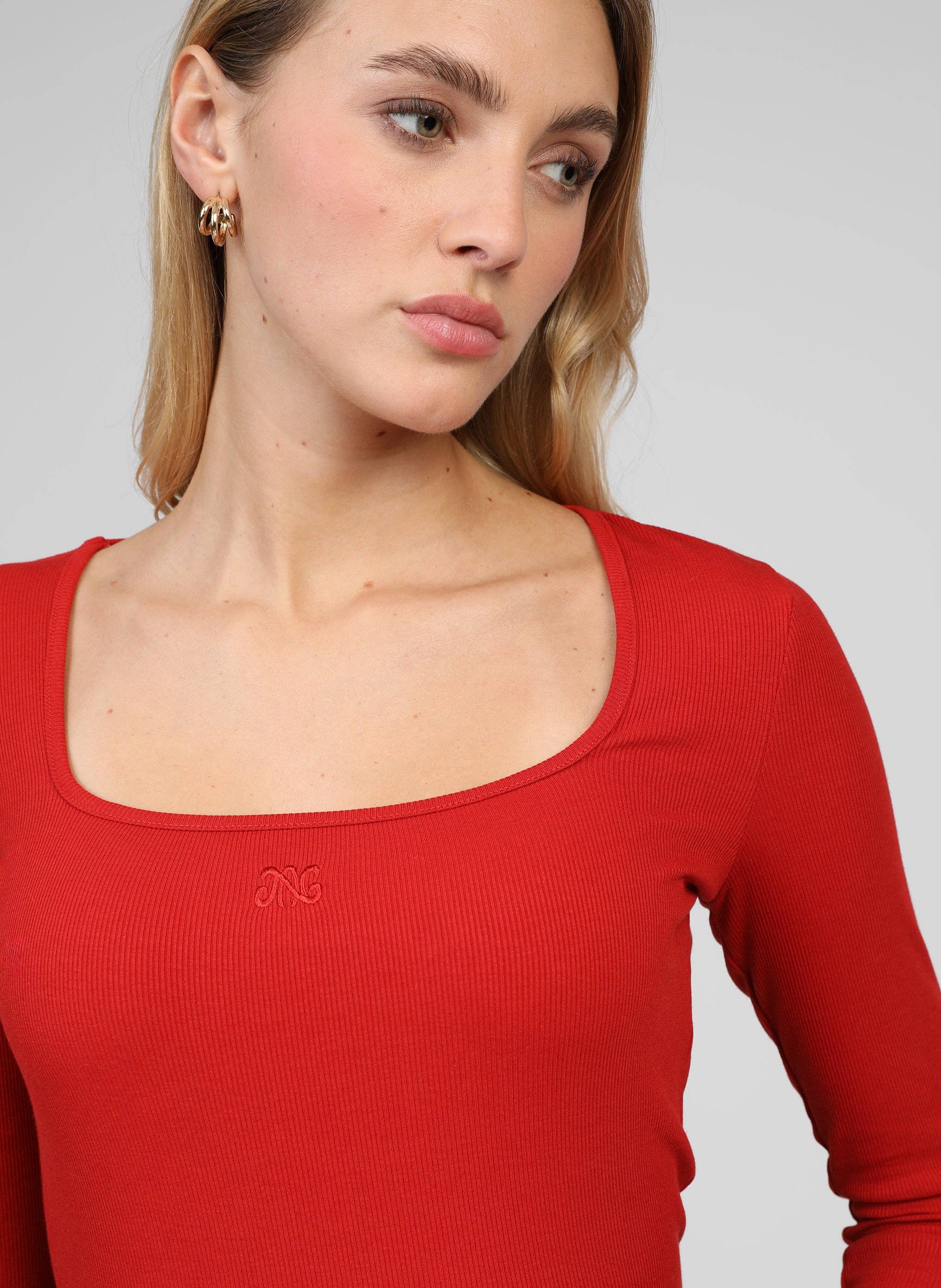 An'ge - Venta al por mayor Camiseta - Mujer - Camiseta AKCEL roja2