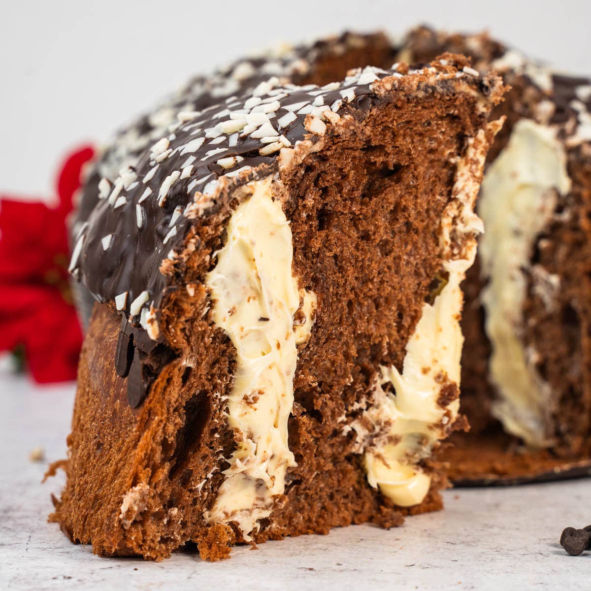 Sicilyaddict - Wholesale Cake - Artisanal panettone stuffed with Three Chocolates2