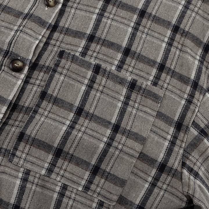 CAMMELLO Camicia classica a quadri con tasche sul petto in vendita all'ingrosso su Faire12