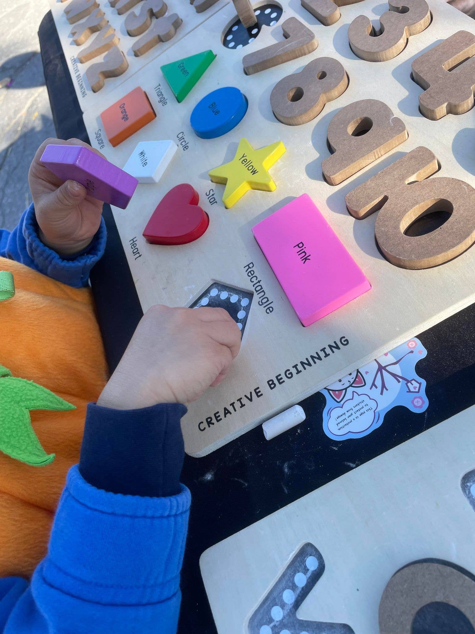 Creative Beginning - Wholesale Puzzle - Kids - Shapes and Numbers Chalkboard Based Puzzle3