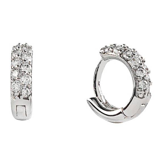 Huggies en argent demi-fin avec cristaux pour la vente par Brenda Grands Jewelry