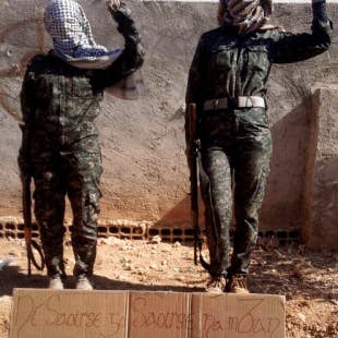 Black & Beech – wholesale Pendant/charm necklace – Ní Saoirse go Saoirse na mBan: There is no freedom until the freedom of women2