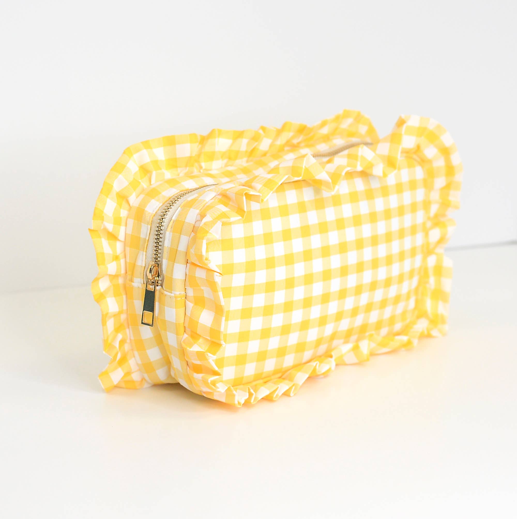 Mugsby - Wholesale Makeup/Cosmetic Bag - Gingham Ruffle Zipper Pouch Embroidery Friendly Cosmetic Bag0