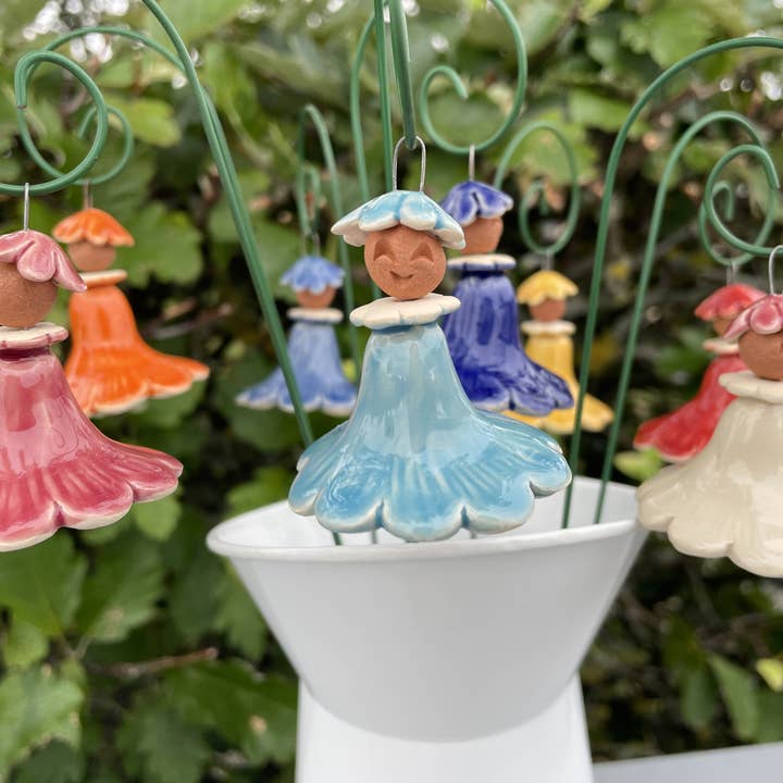 Pannonhem AB. - Vendita all'ingrosso Ornamenti/decorazioni per esterni - Fata colorata da appendere, figure in ceramica10