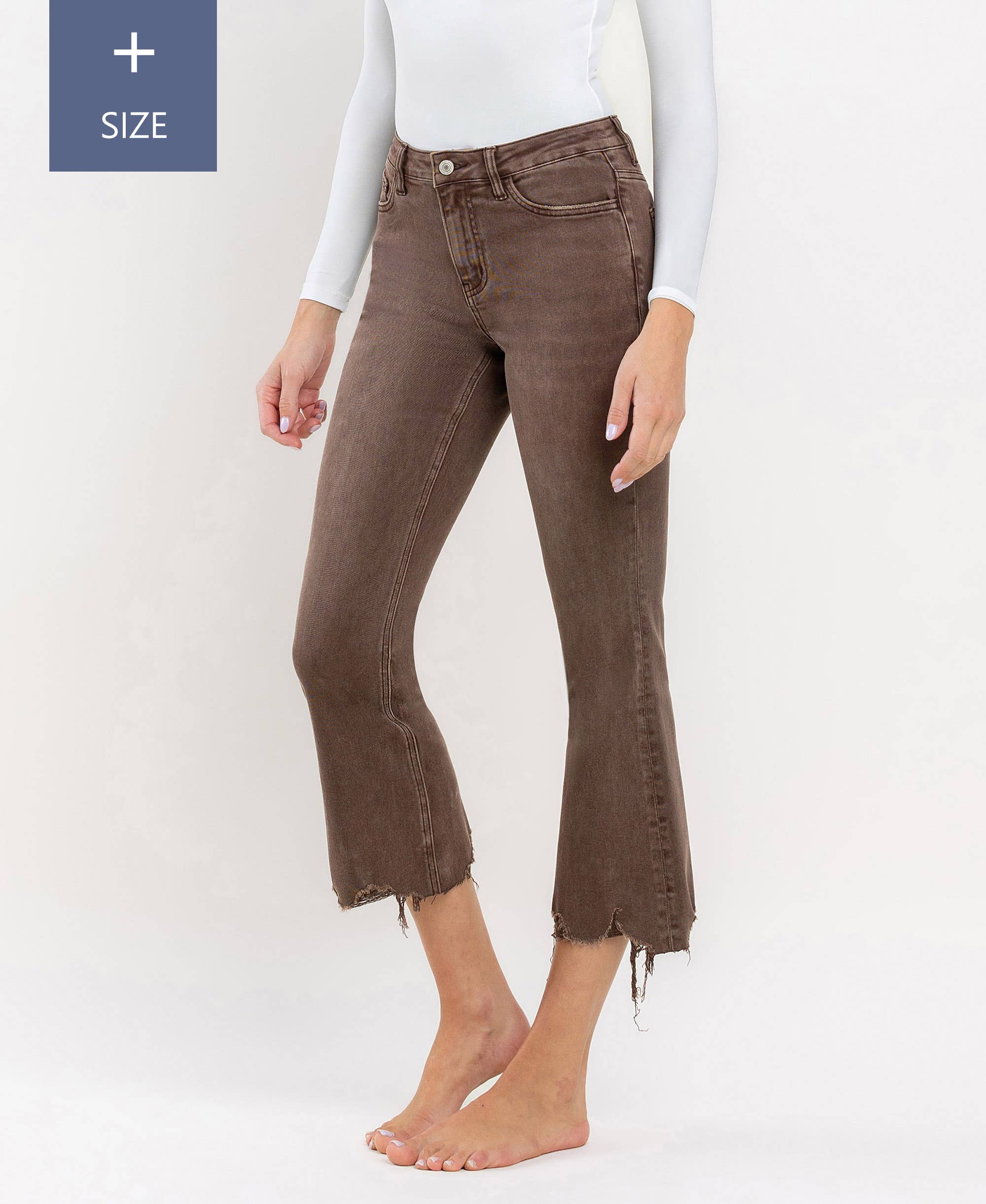 BLUMENERDE CROP-FLARE-JEANS MIT HOHEM BUND IM USED-LOOK IN ÜBERGRÖSSE T6199PTS-P für den Großhandel auf Faire2