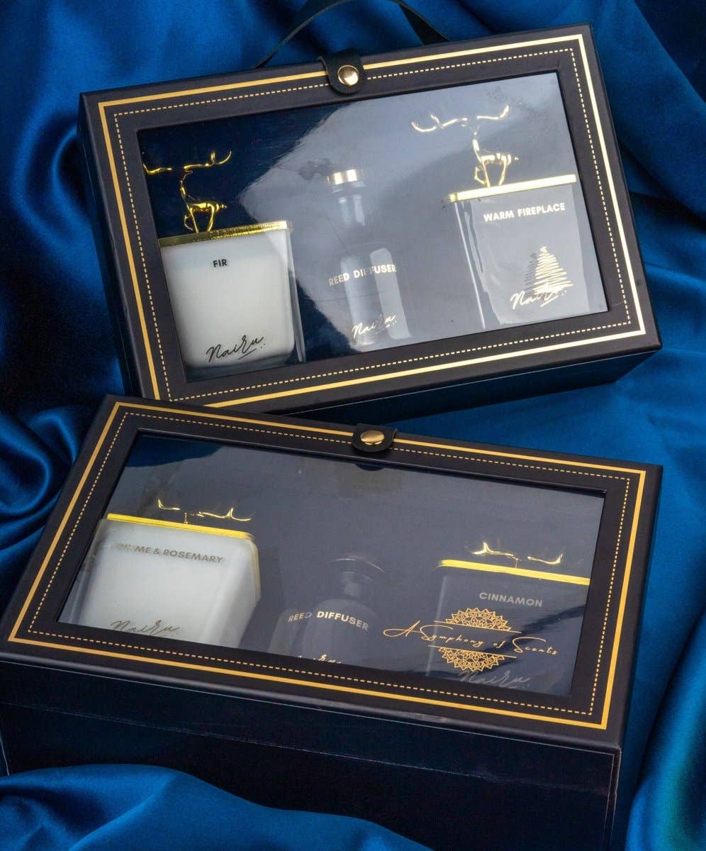 Nairu - A Wellness Boutique - Wholesale Jar/Filled Candle - Winter Wonderland: Luxurious Candle & Diffuser Gift Set with Reindeer Lids3