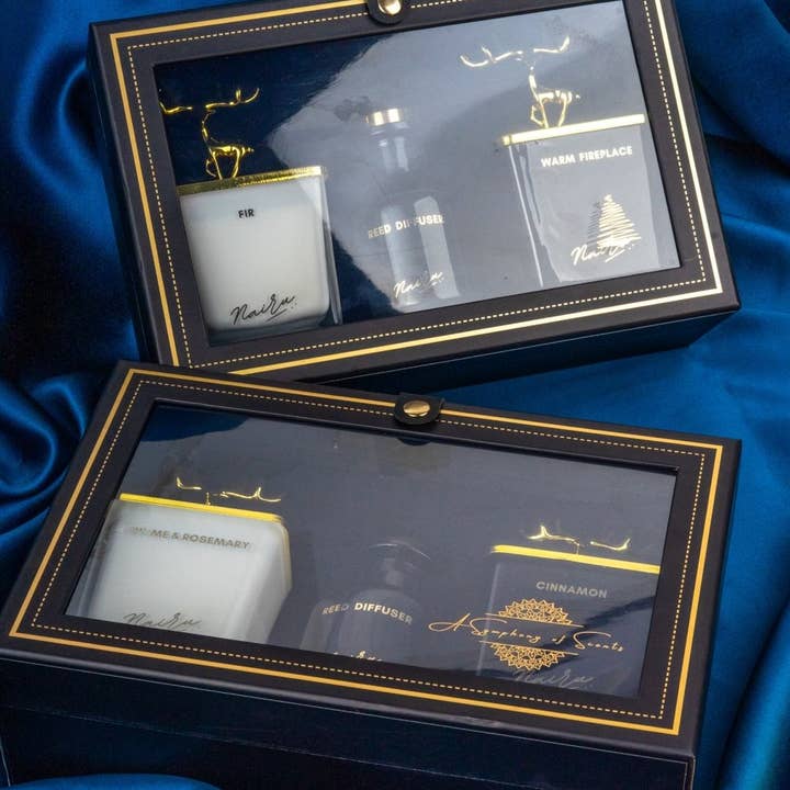 Nairu - A Wellness Boutique - Wholesale Jar/Filled Candle - Winter Wonderland: Luxurious Candle & Diffuser Gift Set with Reindeer Lids3