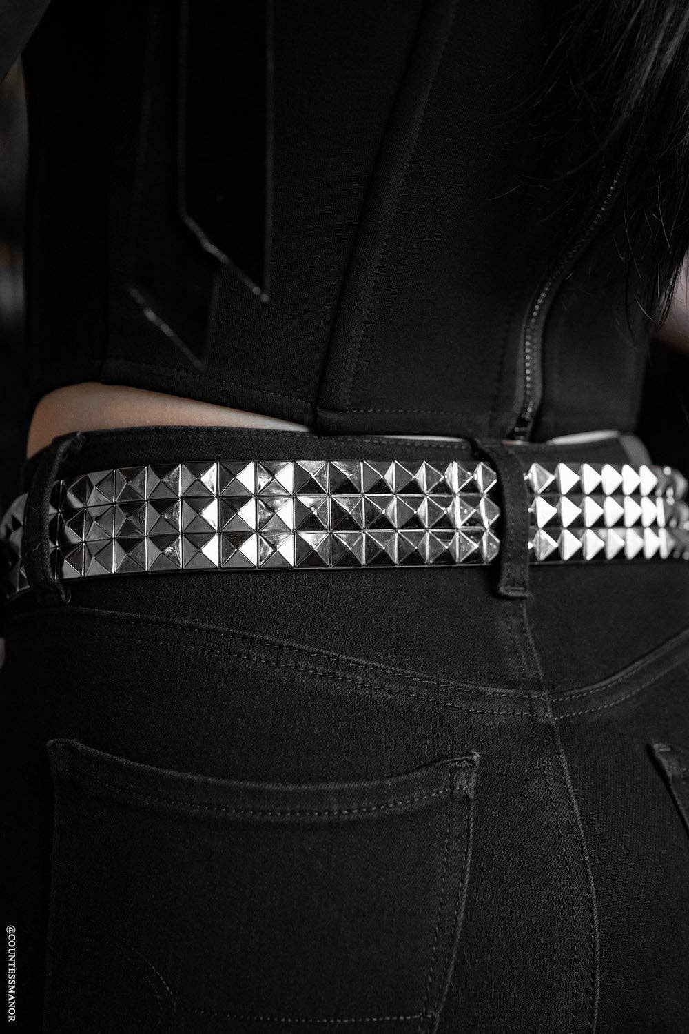 vampirefreaks - Wholesale Belt - Women's - Citadel Pyramid Stud Belt [Genuine Leather]1
