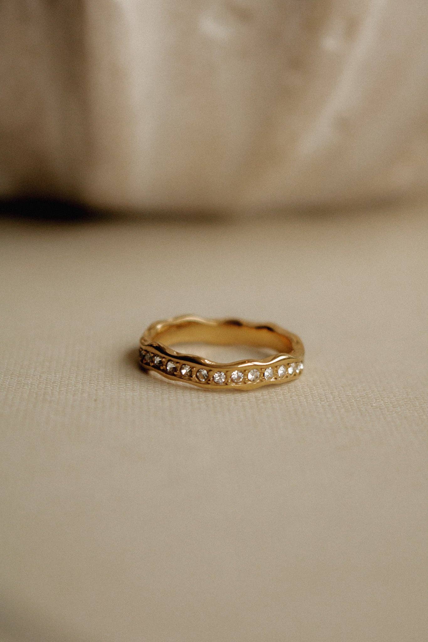 Black Sheep Jewelry - Venta al por mayor Anillo con gemas - anillo maeve8