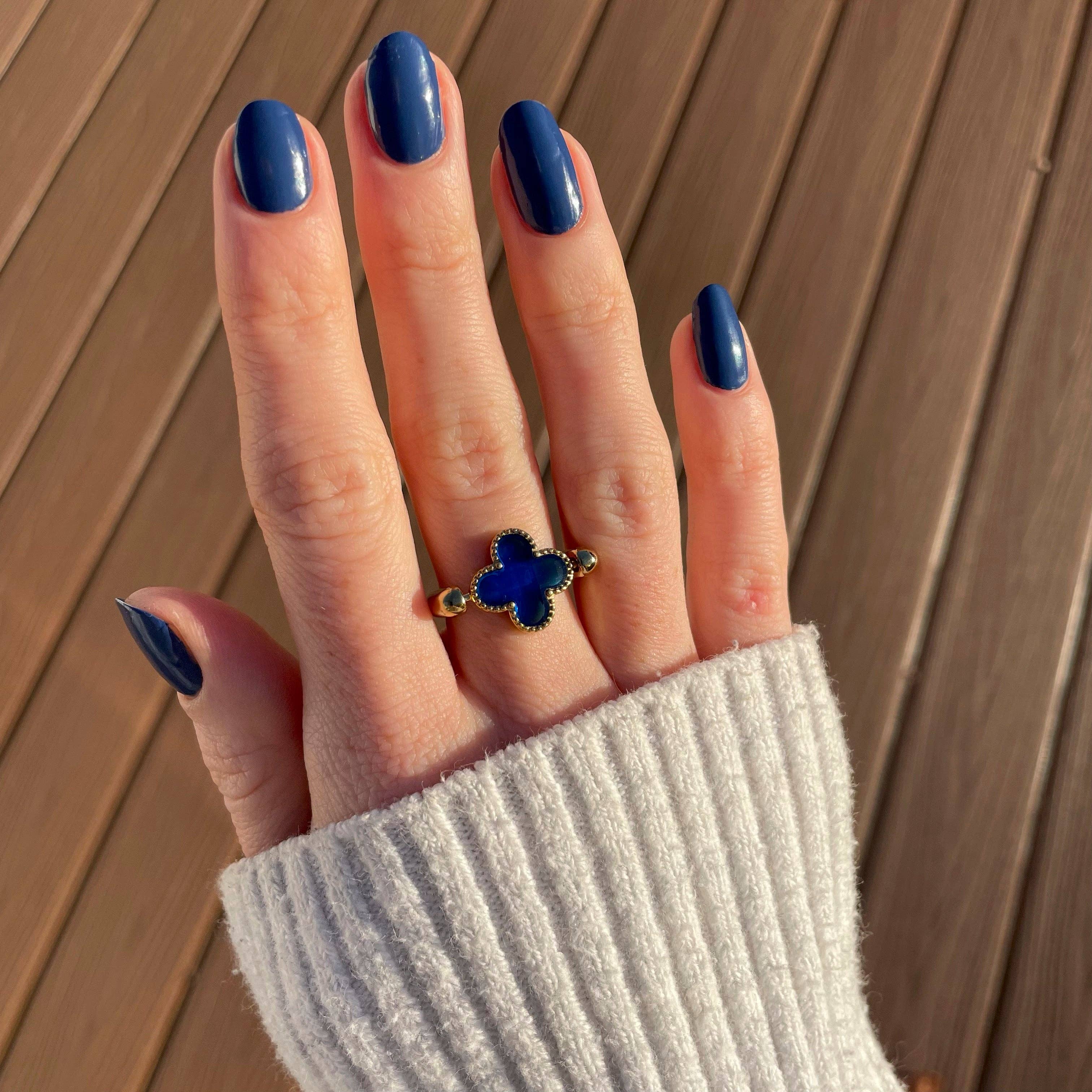 CONQUERing - Vendita all'ingrosso Anelli cocktail/statement - Elemento Quatrefoil di Zaffiro Simulato1