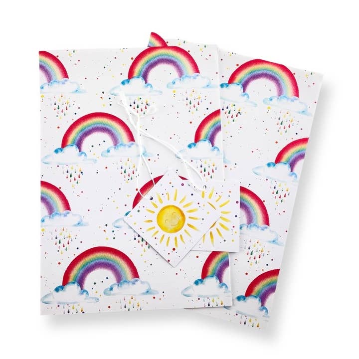 Set inpakpapier voor regenboog en regendruppels met zonneschijnlabels voor wholesale door The Arty Penguin