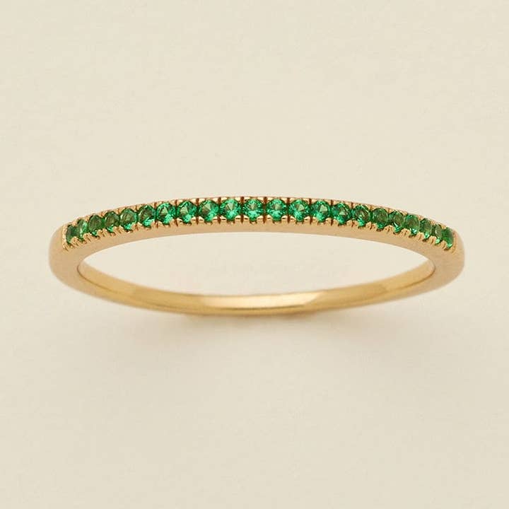 Anillo Apilable con Piedra de Nacimiento de Mayo para venta al por mayor de Made By Mary