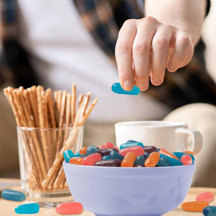 Snacky Candy - Wholesale Gummy - Mike & Ike Burry Blast 0.78oz 24 packs2