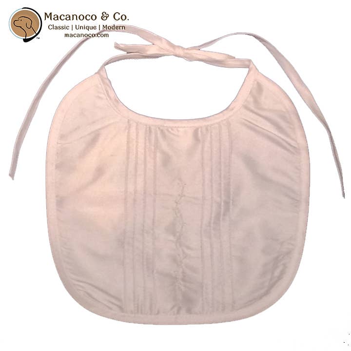 Bavoir en soie brodé pour la vente par Macanoco and Co.