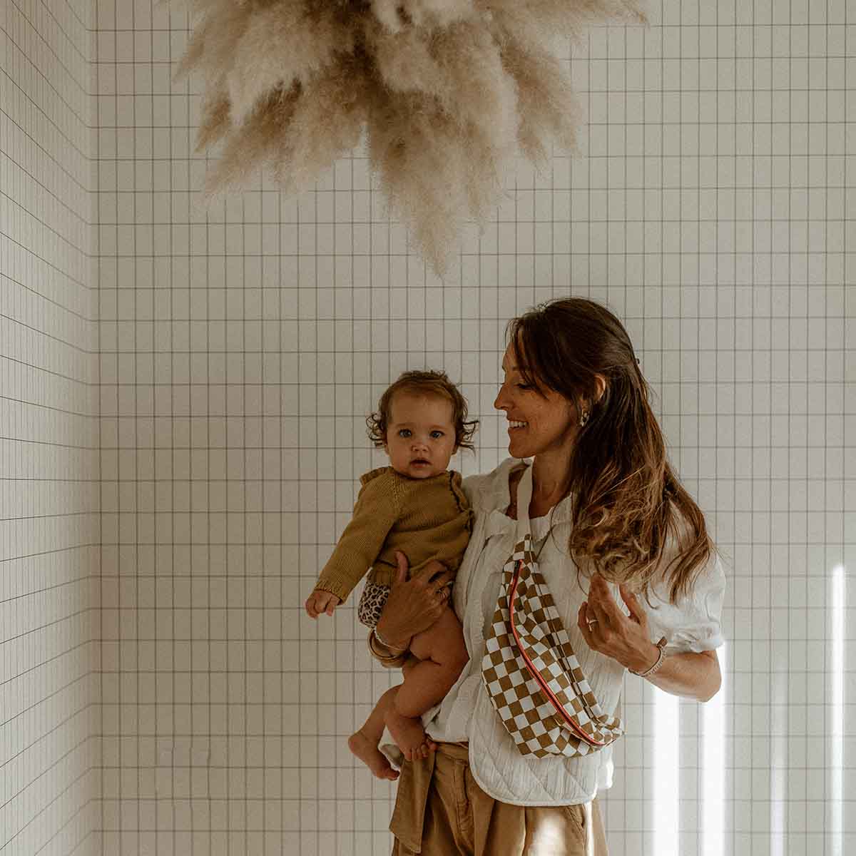 Rose in April - Wholesale Messenger Bag - Women's - WOMEN BUM BAG CHECKERBOARD CARAMEL5