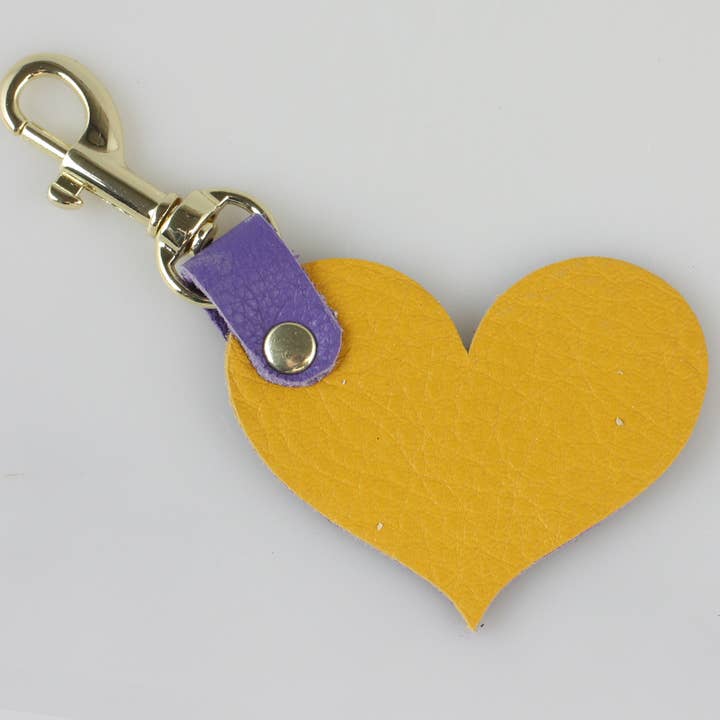 Zina Kao Exclusives - Wholesale Keychain – Women's - Two Tone Soft Leather Keychain: 2 shapes!1