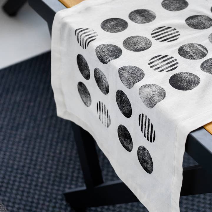 100% bomull handgjord löpare | bordsduk för wholesale av Beige & Stone