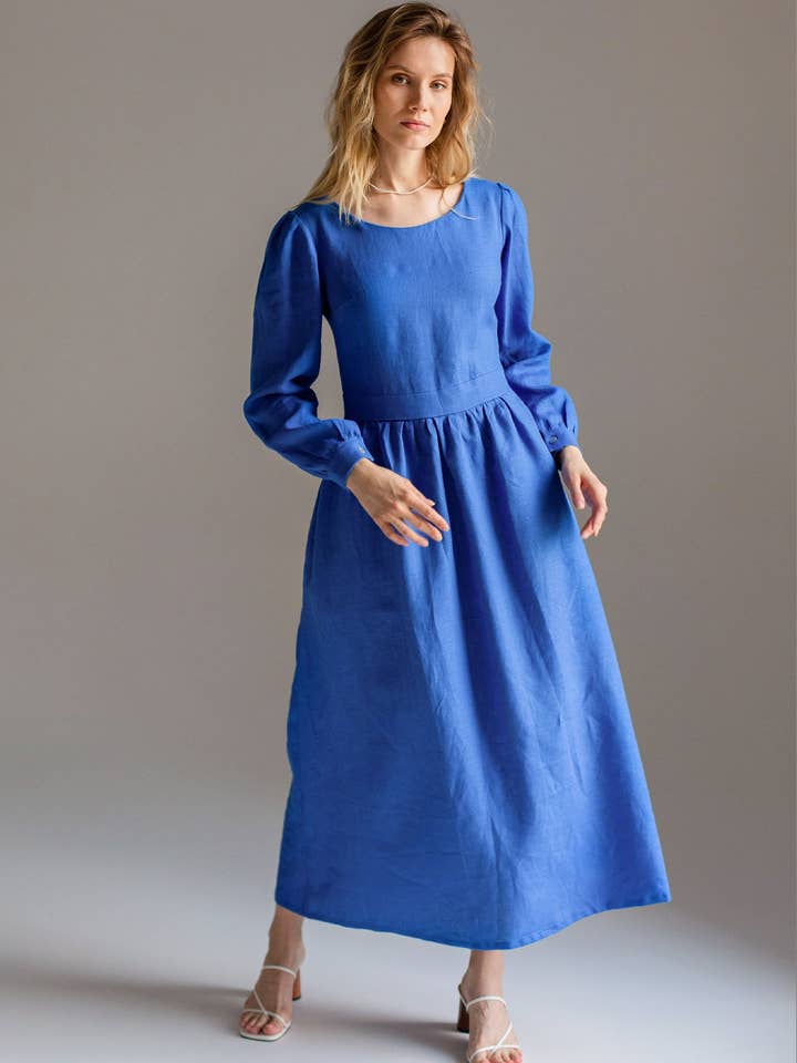 ”Charlotte” Blå linneklänning för wholesale av Nich Linen