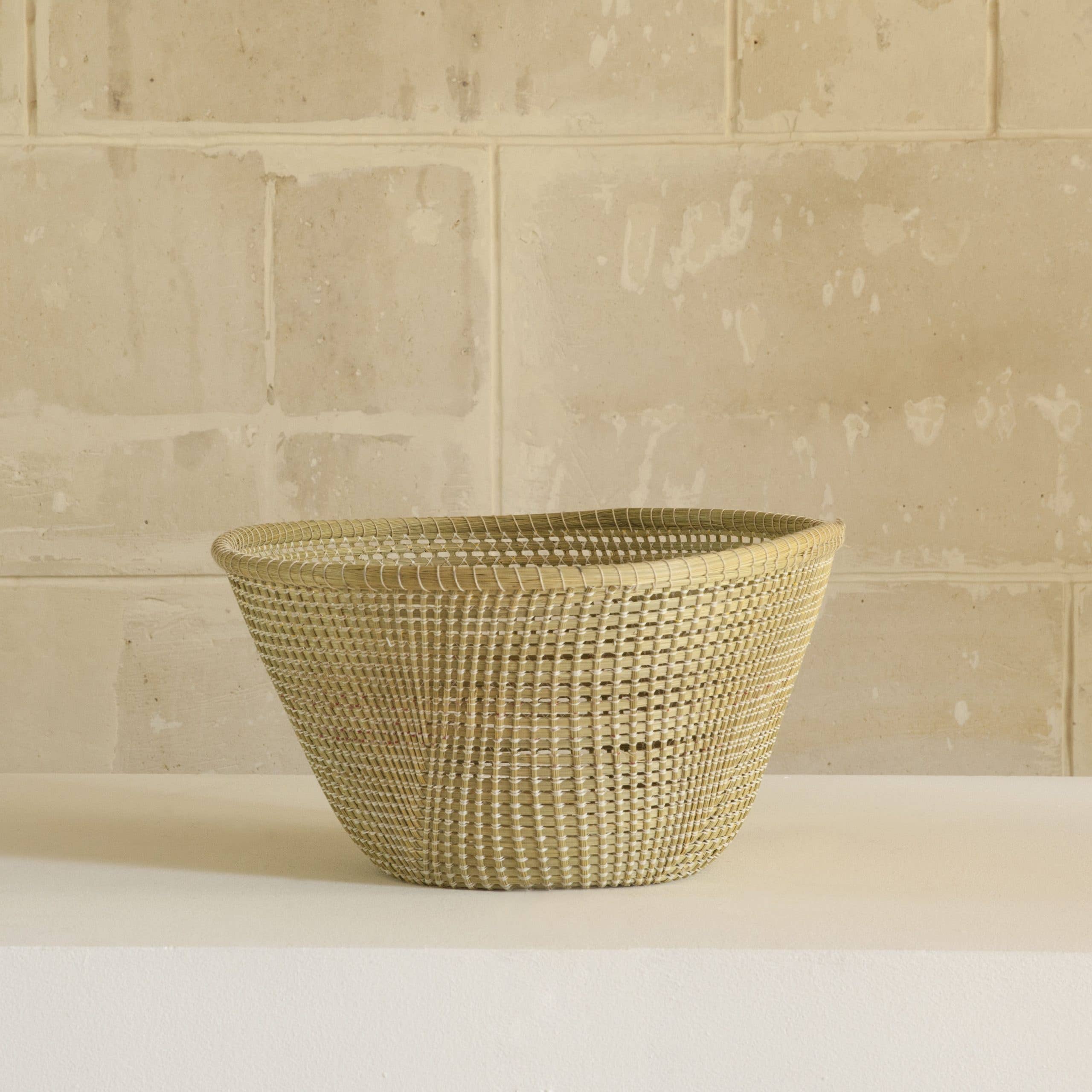 AS'ART a sense of crafts - Vente Paniers - Corbeille, panier en paille du Lesotho - "Nasse à poisson"3