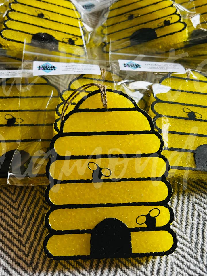 Bee Hive Freshie for wholesale by The Rusted Diamond
