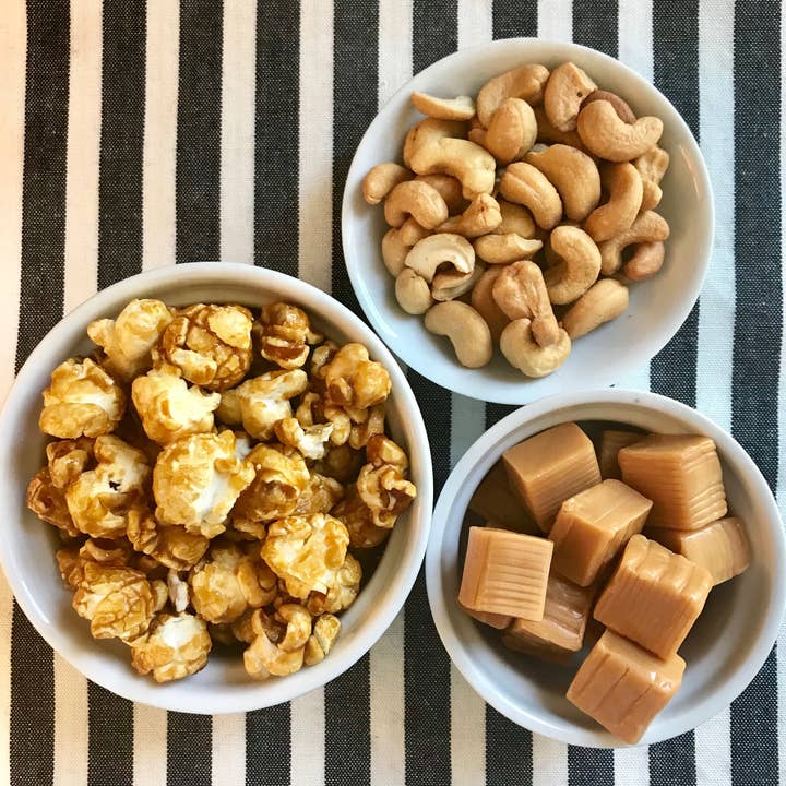 Al's Delicious Popcorn - Wholesale Popcorn - Caramel Cashew Popcorn - 8.5oz