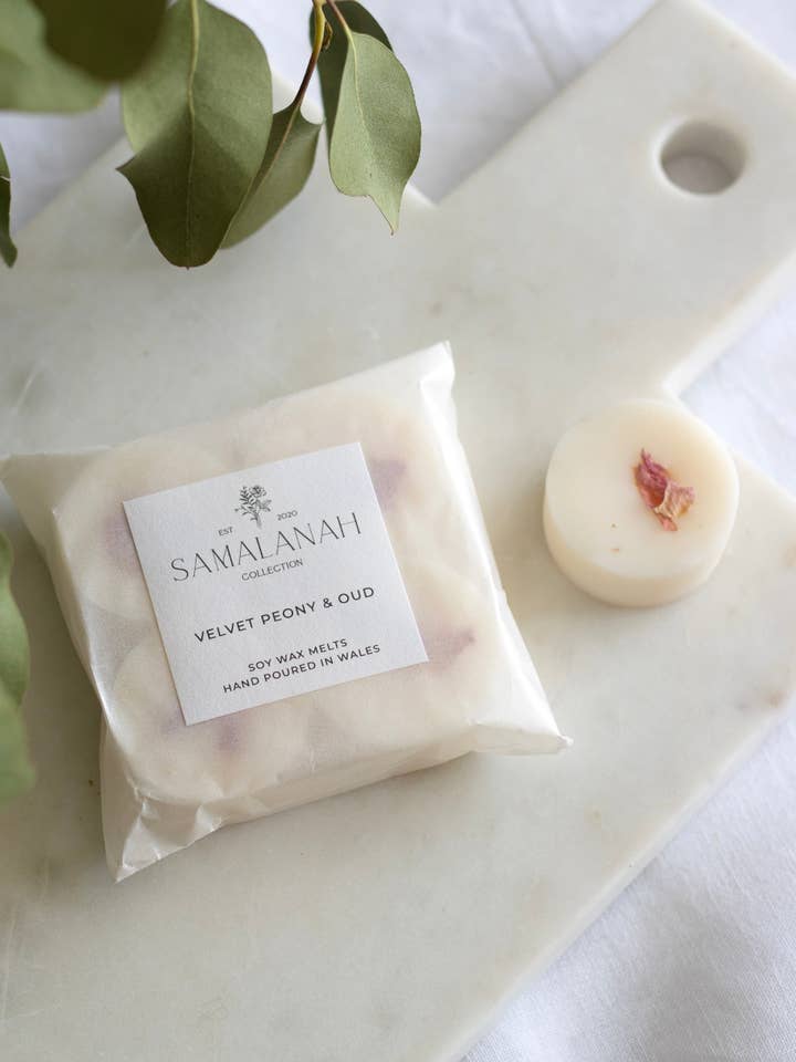 Velvet Peony & Oud Soy Wax Melts for wholesale by Samalanah Collection