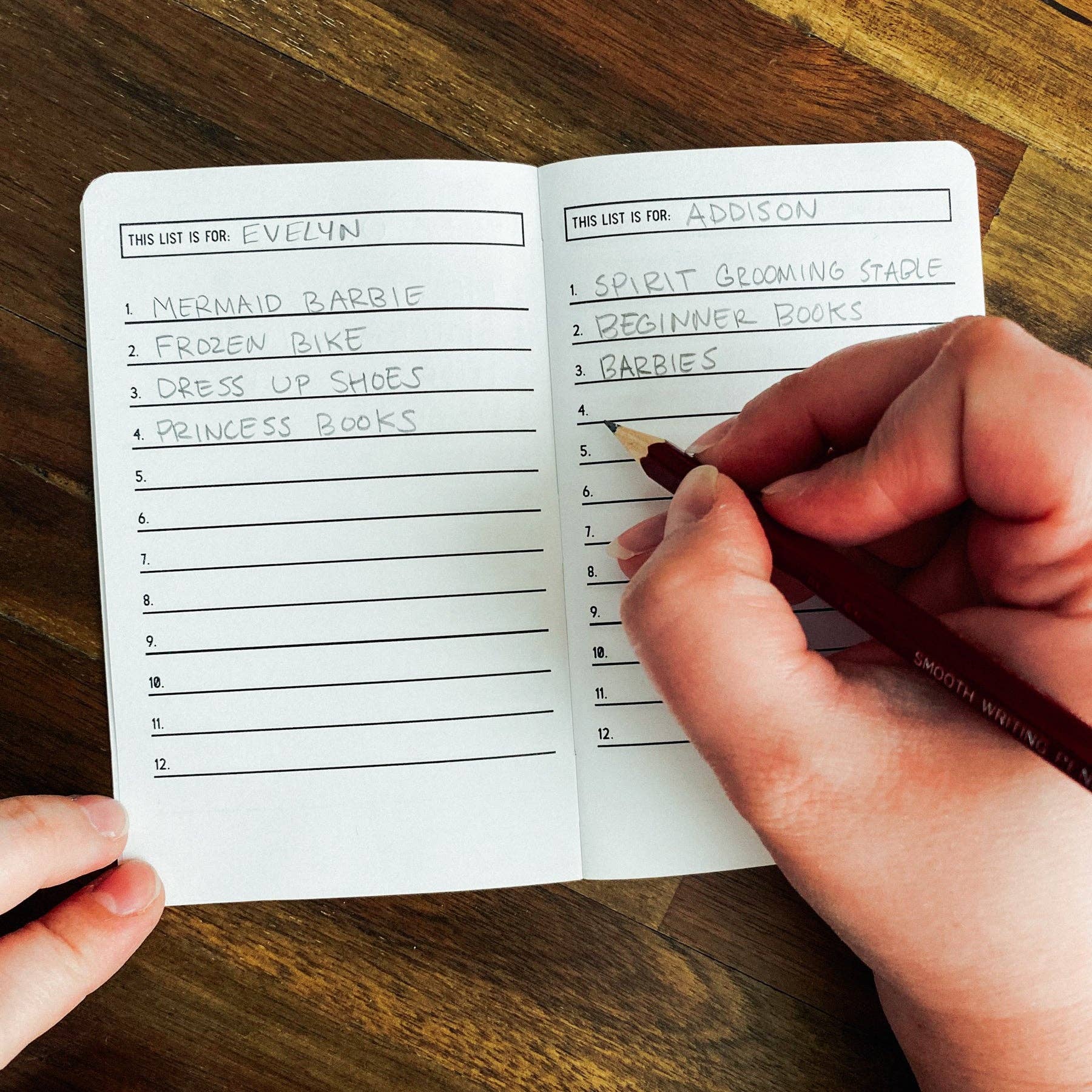 Justin Ryan Books - Vendita all'ingrosso Quaderni - Registro Lista di Natale - Un taccuino tascabile di 24 pagine3