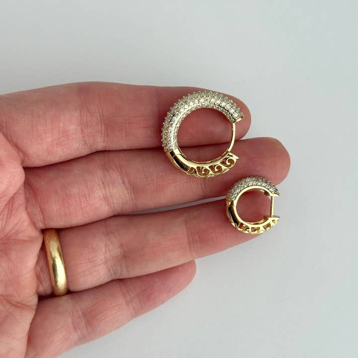 Tramps+Thieves – wholesale Hoop earrings – Santira Hoops3