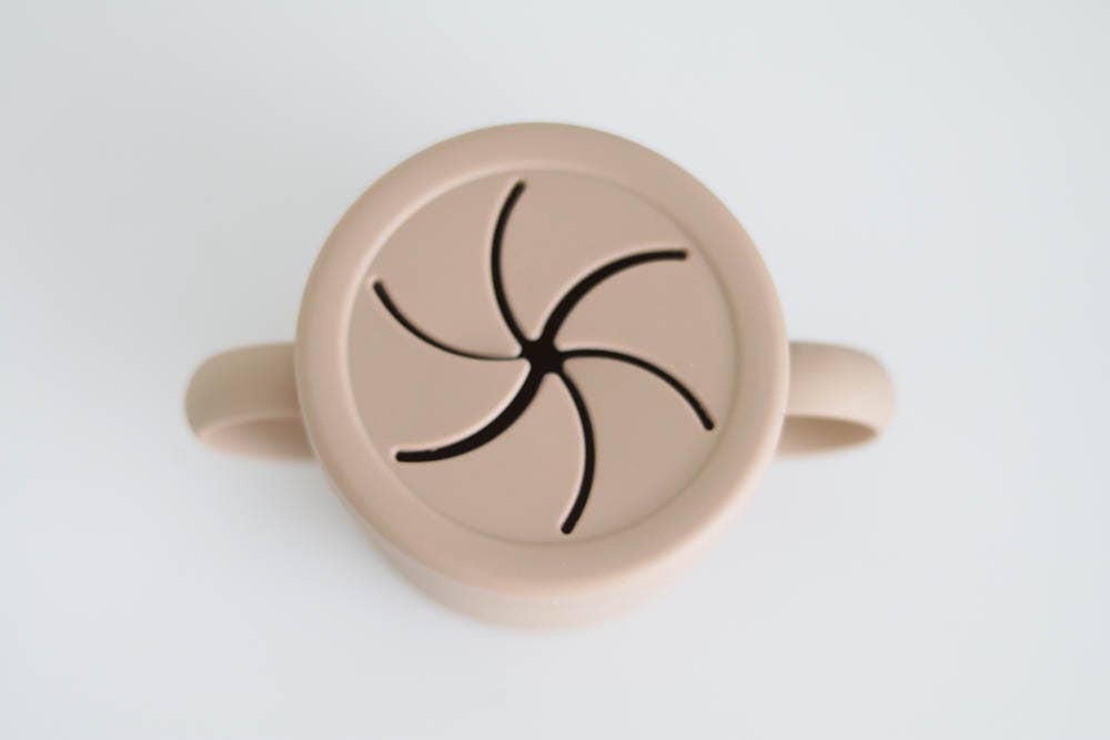 The Saturday Baby - Vente Boîte à goûter - Enfant et bébé - Gobelet à snack en silicone The Saturday Baby42