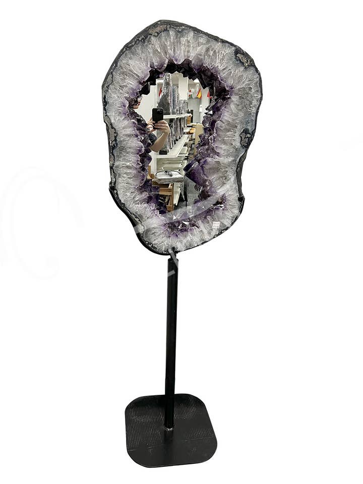 (KG)MIROIR - GÉODE D'AMÉTHYSTE MÉLANGÉE AVEC SUPPORT MÉTALLIQUE & W pour la vente par Oceanic Linkways Inc