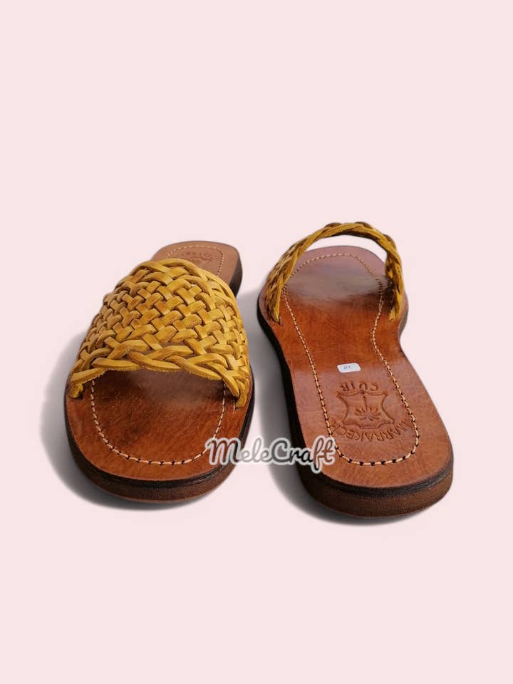 Melecraft – wholesale Sandals – Women's – Handmade Moroccan Leather Sandals – Braided Women’s Slides1