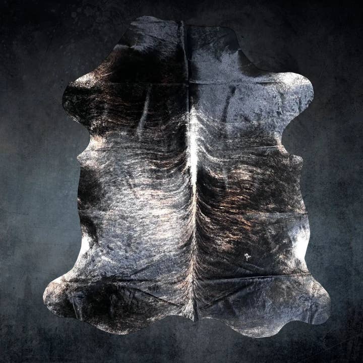 Très grande peau de vache rustique taille 6,9 x 7,4 pieds ---5226E pour la vente par Rodeo