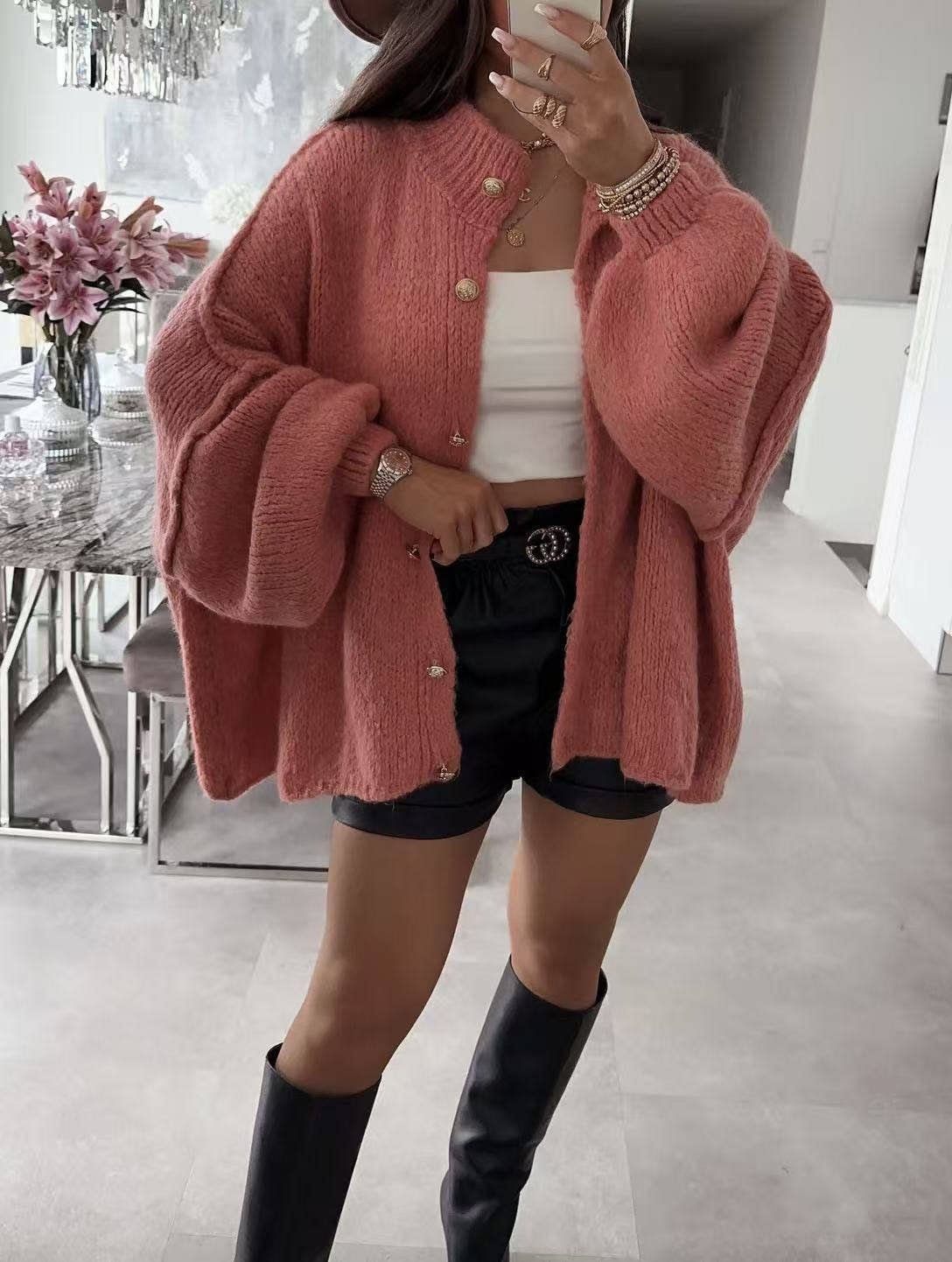 ESTEE BROWN - Vente Cardigan – femme - Gilet en laine avec boutons dorées - 102616