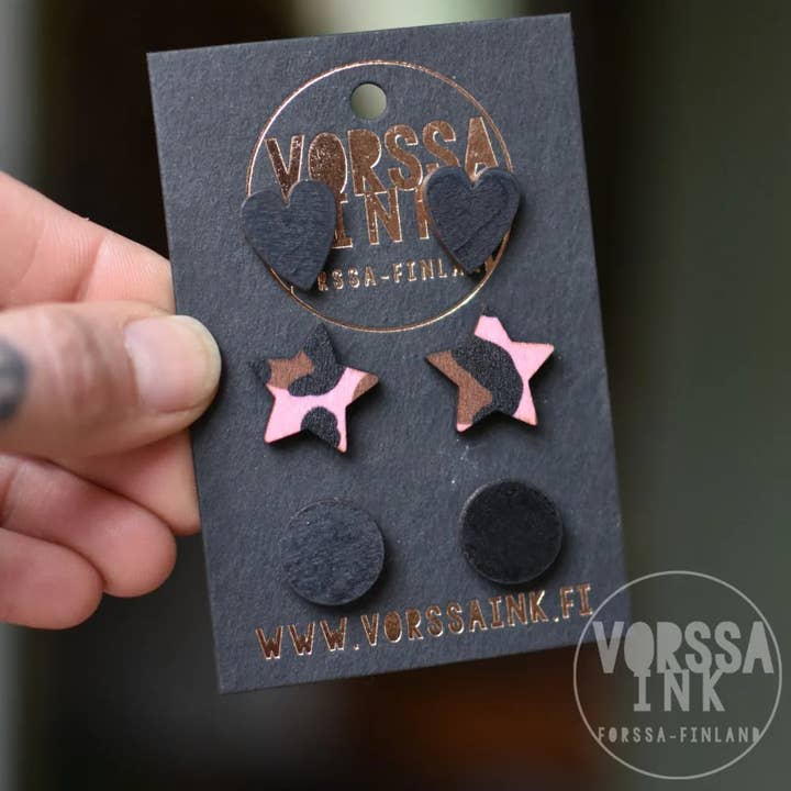 Ensembles de boutons prêts pour la vente par Vorssa Ink