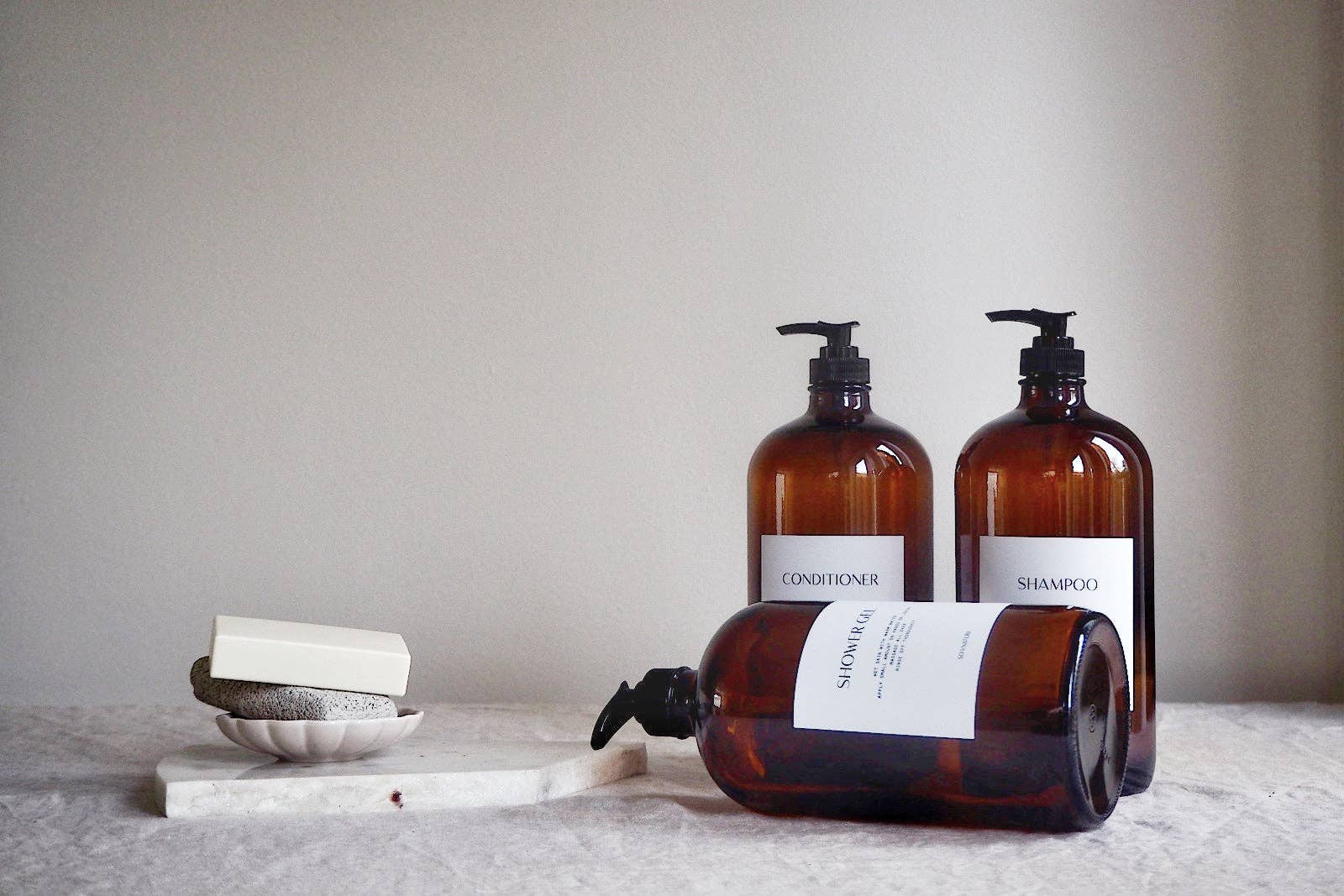 So At Nature - Wholesale Soap Dispenser - Shower Gel, Shampoo And Conditioner Dispenser Set - So At Nature1