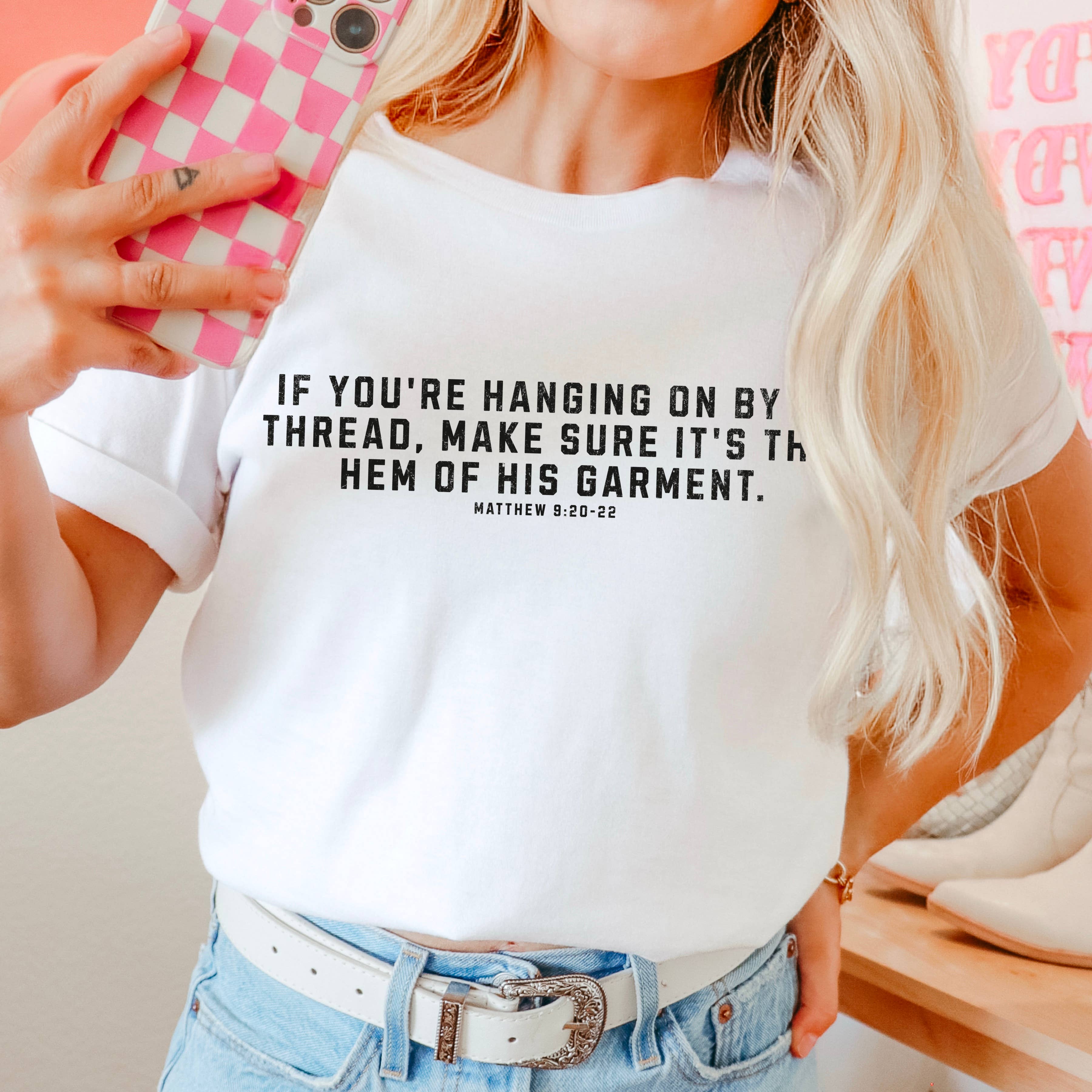 Shoppe SHC - Vente T-shirt à imprimés – femme - Christian Graphic | Ne tenir qu'à un fil | Couleur confort21