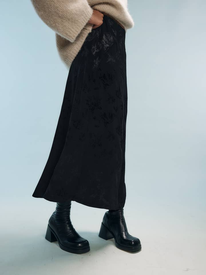 Nitah - Wholesale Skirt - Women's - Alison black skirt1