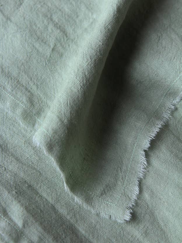 Giardino Segreto - Wholesale Table Runner - TORN Pure Linen Table Runner3