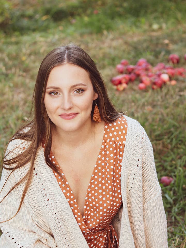 Floral Wiese für den Großhandel von Butterflies and Banjos