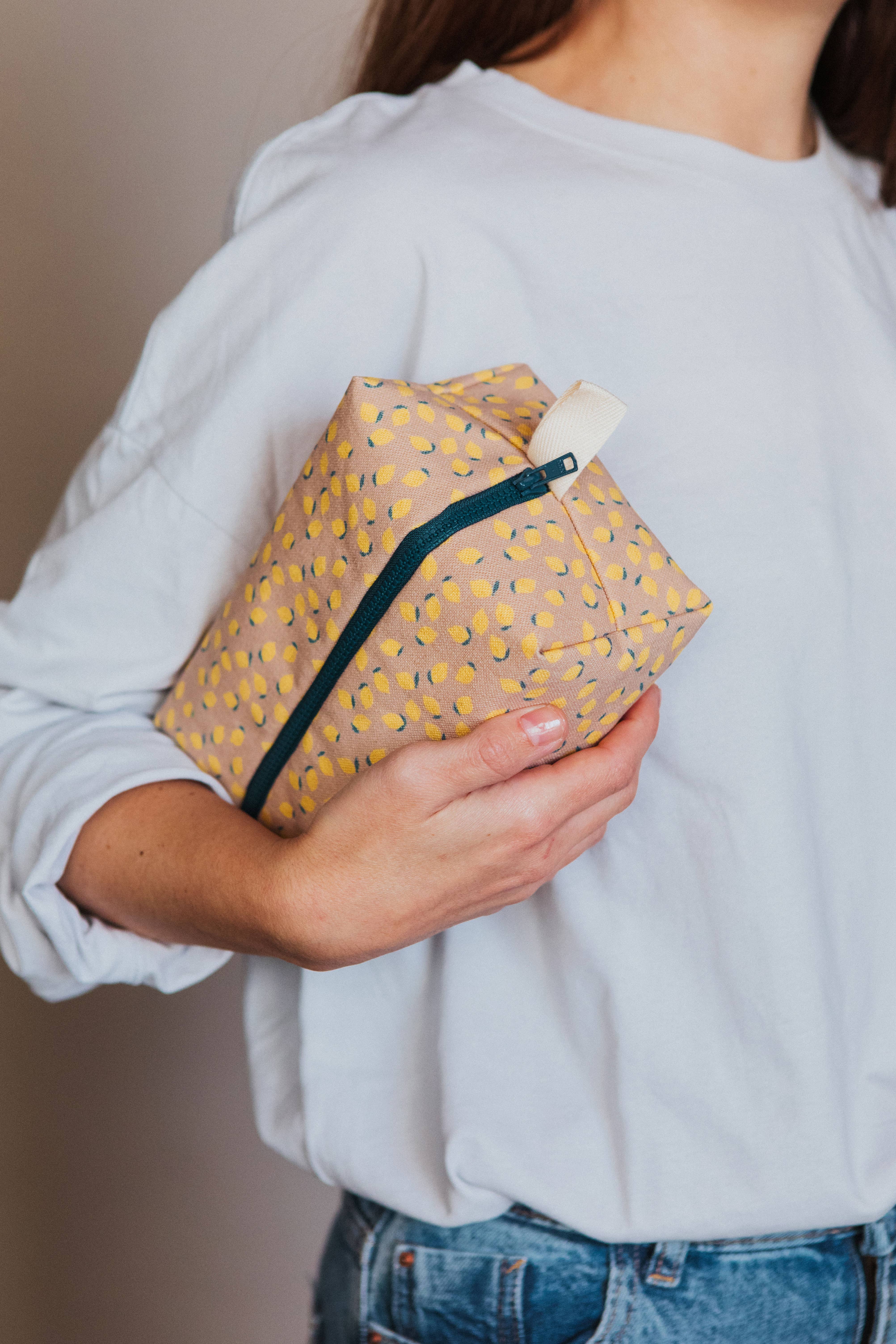 ECKE - Wholesale Makeup/Cosmetic Bag - Limones Nude Vanity & Beauty Case0