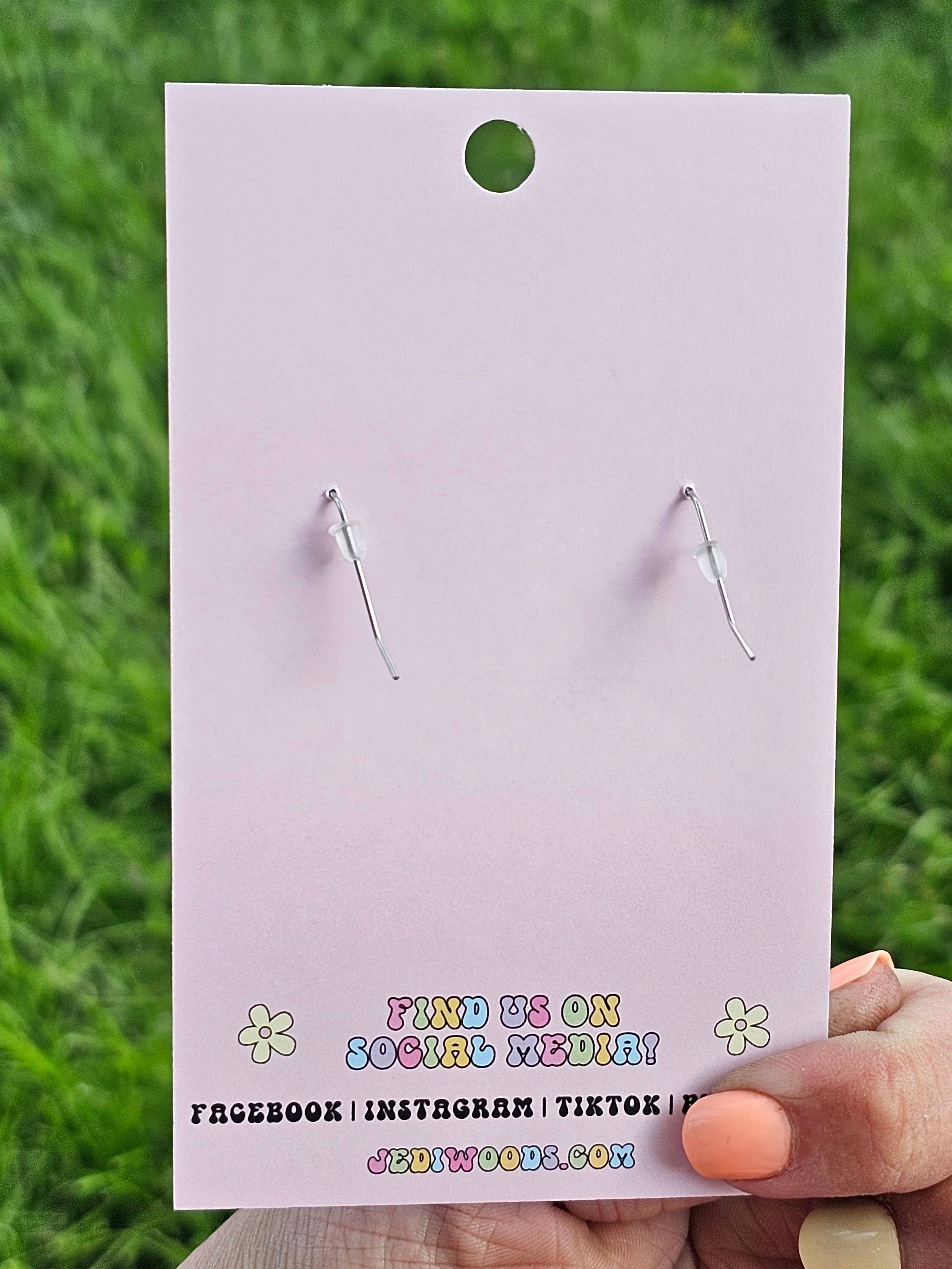 Jedi Woods LLC - Wholesale Dangle Earrings - Heart Shaped Virginia Themed Icon Earrings4