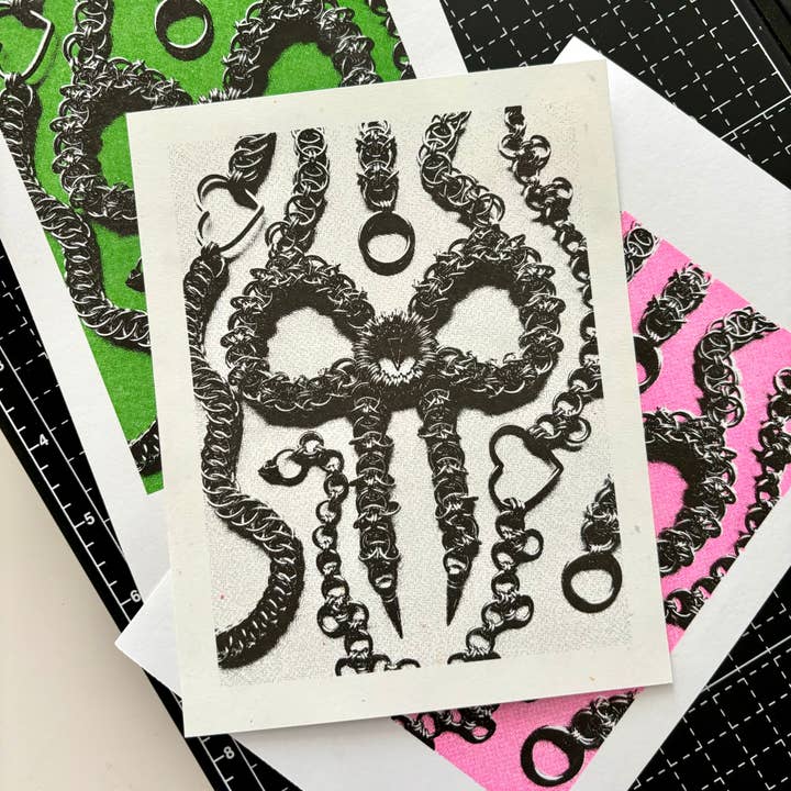 Mestiza Makes - Wholesale Art Print - Chainmaille Bow Riso Print1