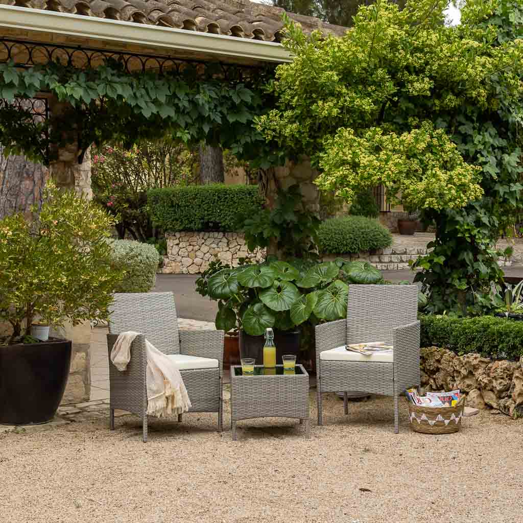 Creaciones Meng - Wholesale Patio Set - Set of table and 2 armchairs1